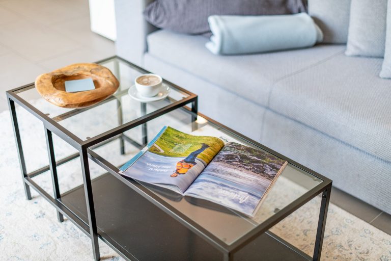 Couchtisch in Ferienwohnung auf Sylt