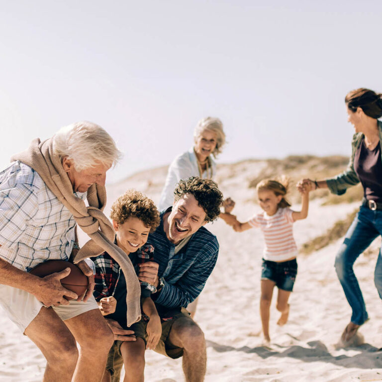 glückliche Familie auf Sylt